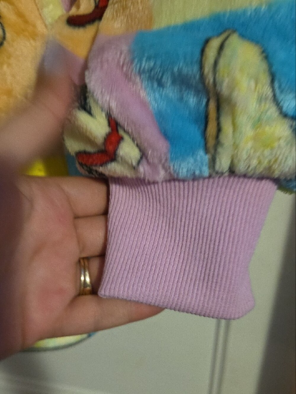 Plush Sherpa-Lined Kids Hoodie in Multi Color - Unbranded - Picture 4 of 11